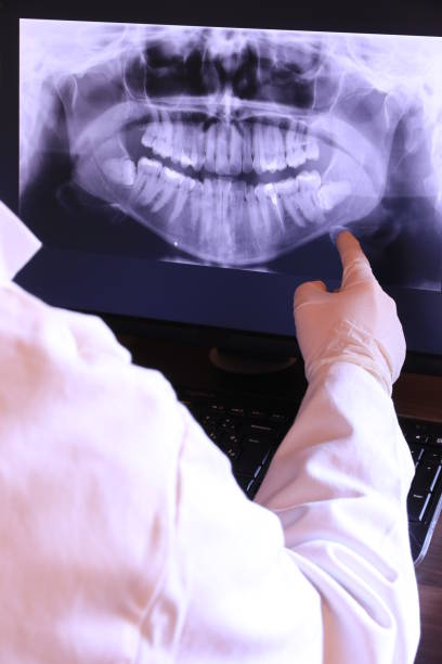 Best Orthodontic Emergency Dentist in Prces Lakes, IN